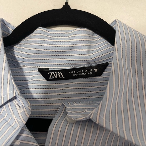 Cropped button down - Picture 3 of 3